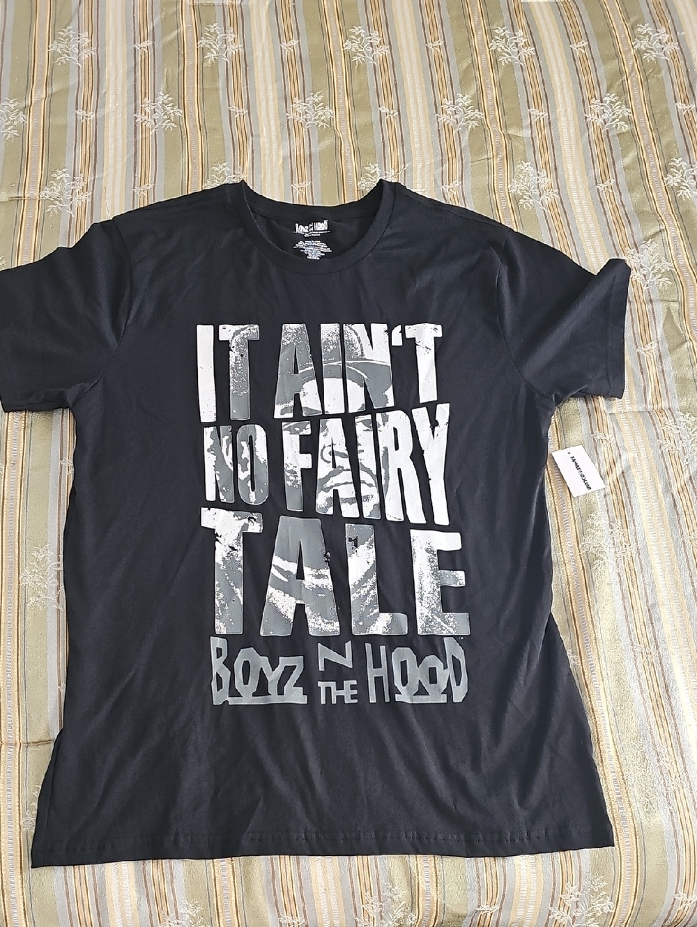 Black Graphic Tee - It Ain't No Fairy Tale